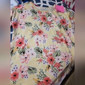 Women's floral shirt